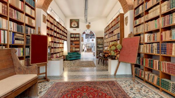 Biblioteca della Location Agarico