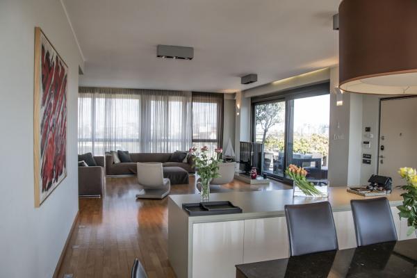 Attico con vista panoramica a Milano