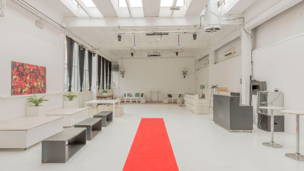 Il secondo loft total white