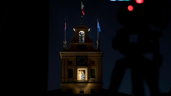 Il quirinale al buio durante l'edizione di M'illumino di meno del 2017
